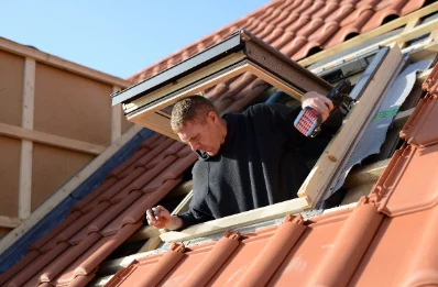 Pose de fenêtres de toit Velux à Clérey